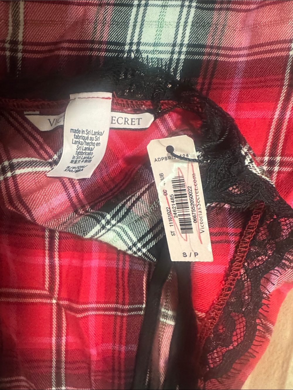 Victoria Secret LOVE Red Plaid Lace Trim Cami (S) & Short (M) Sleep Set - Picture 6 of 6